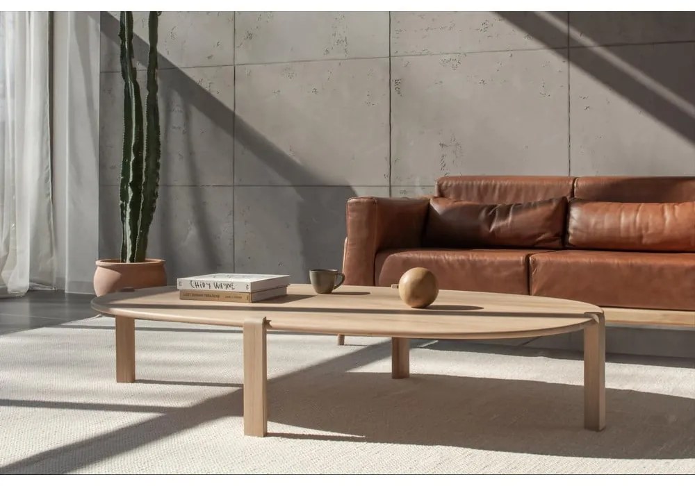 Măsuță de cafea în culoare naturală din lemn de stejar 100x180 cm Kulin – Gazzda