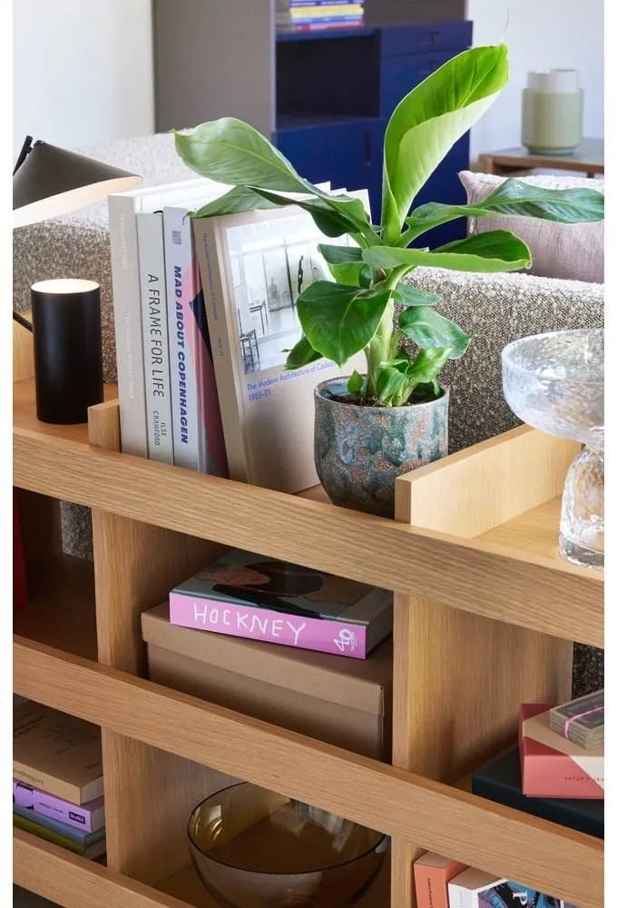 Bibliotecă în culoare naturală cu aspect de lemn de stejar 120x70x32 cm Momentum – Hübsch
