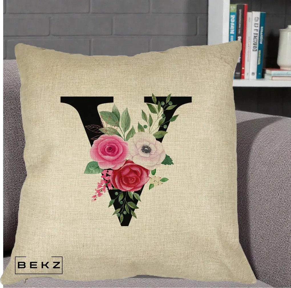 Cadou Personalizat - Perna Personalizata Monograma Florala Litera V cu Buchet, 40x40 cm, Crem, Husa Detasabila, Perna Inclusa, BEKZ®