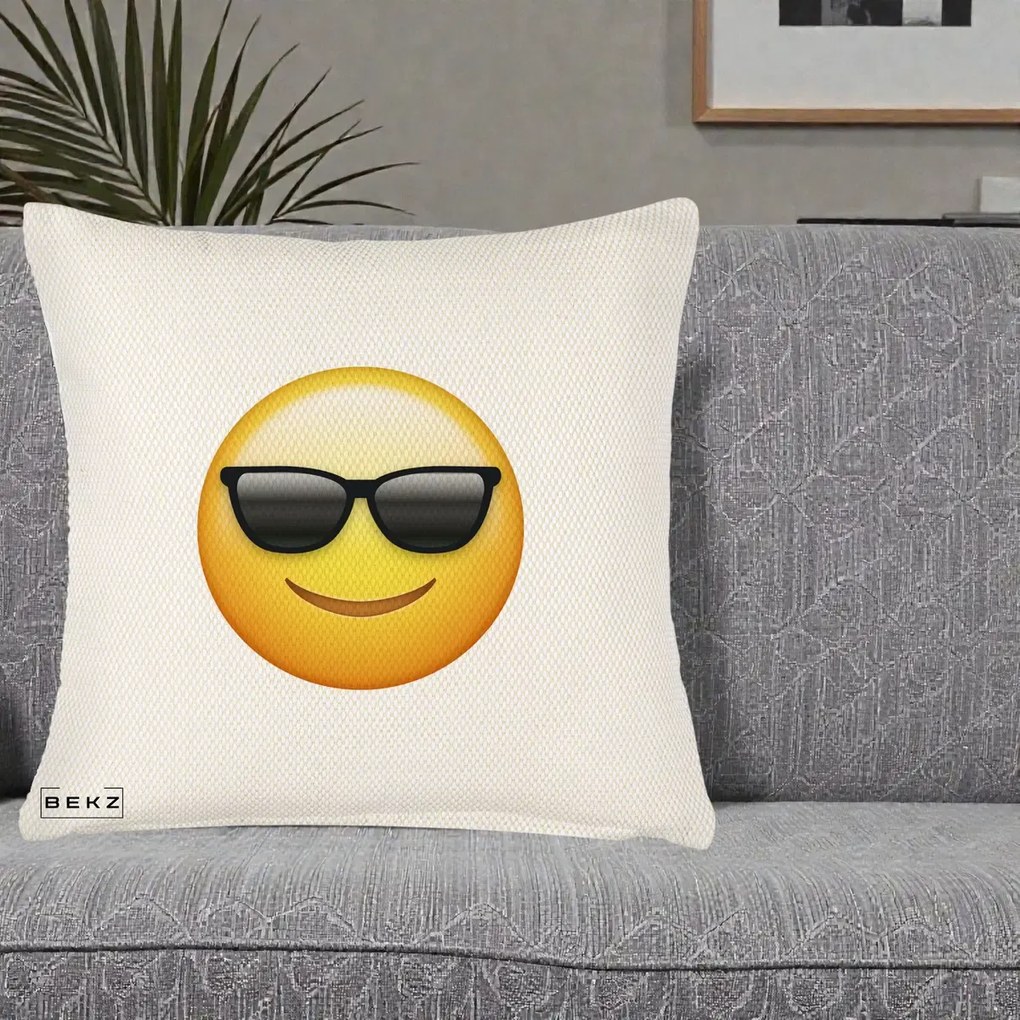 Perna Decorativa Emoji Cool Ochelari, 40x40 cm, Crem Reliefat, Husa Detasabila, Perna Inclusa, BEKZ®