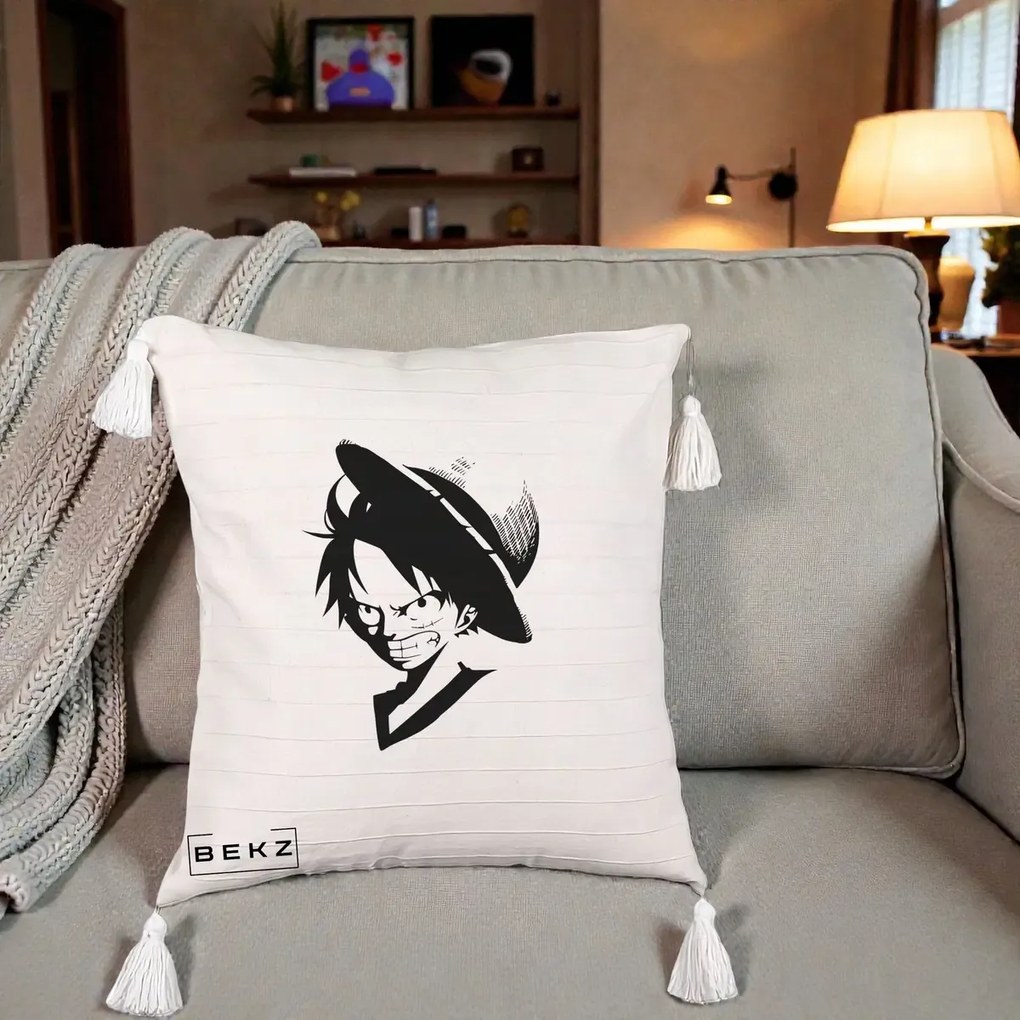 Perna Personalizata One Piece Luffy Silueta Alb-Negru, 40x40 cm, Bej cu Franjuri, Husa Detasabila, Perna Inclusa, BEKZ®