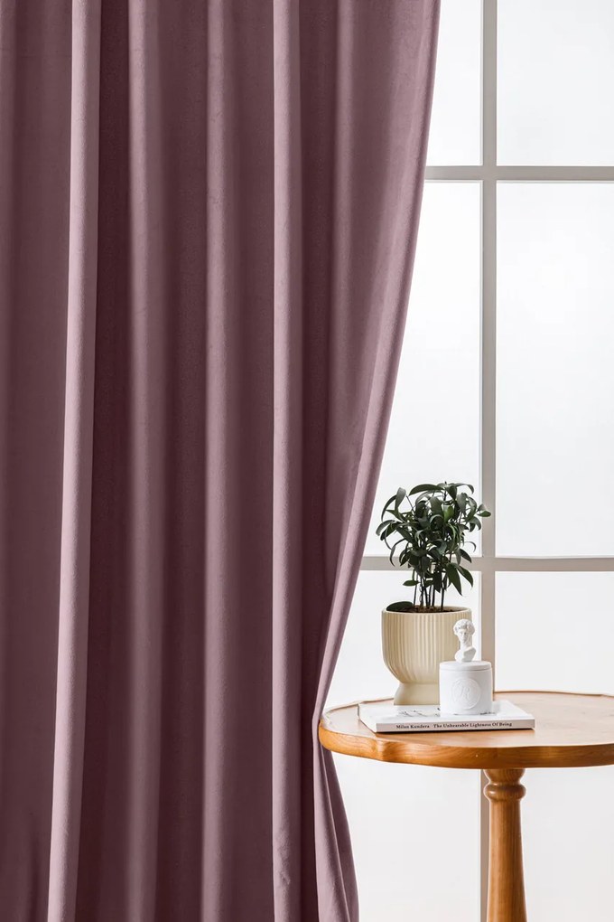 Draperie opaca VELVET violet deschis 140x270 cm Agatat: Rejansa