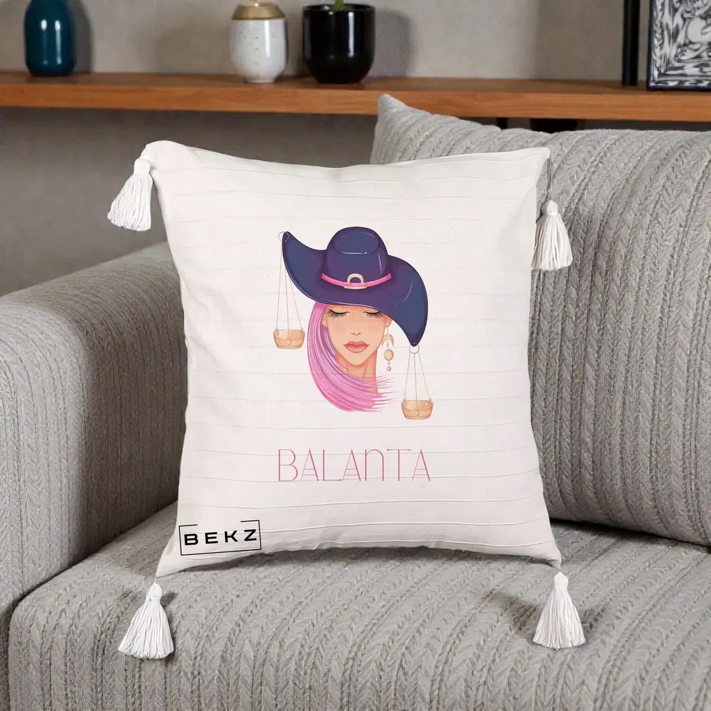 Perna Personalizata Zodiac Balanta Cowgirl, 40x40 cm, Bej cu Franjuri, Husa Detasabila, Perna Inclusa, BEKZ®