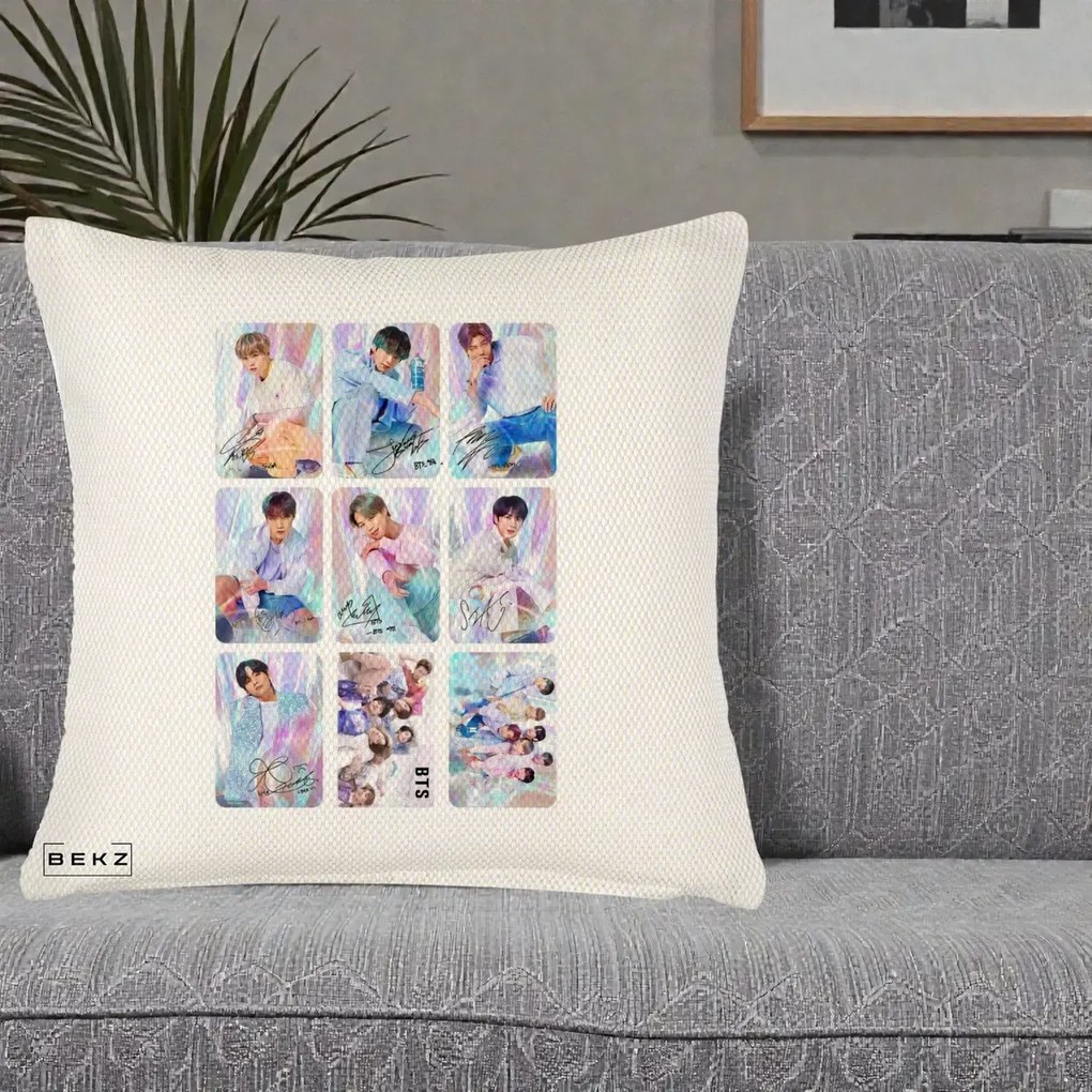 Perna Personalizata K-pop BTS Colaj 9 Fotografii Autografe Individual, 40x40 cm, Crem Reliefat, Husa Detasabila, Perna Inclusa, BEKZ®