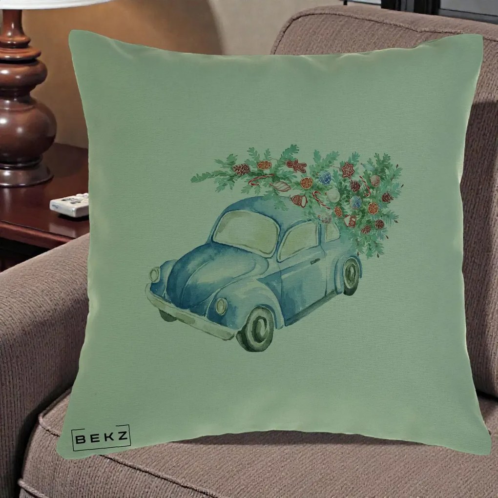 Perna Decorativa Masinuta Albastra cu Brad de Craciun, 40x40 cm, Verde, Husa Detasabila, Perna Inclusa, BEKZ®