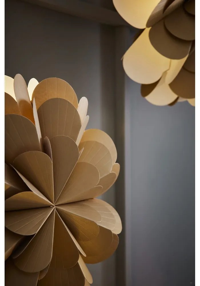 Decorațiune luminoasă aurie suspendată ø 45 cm cu model de Crăciun Maravilla – Markslöjd