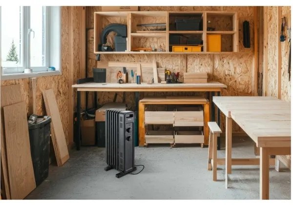 Sencor - Radiator electric cu ulei, 7 aripioare, 600/900/1500W/230V, negru