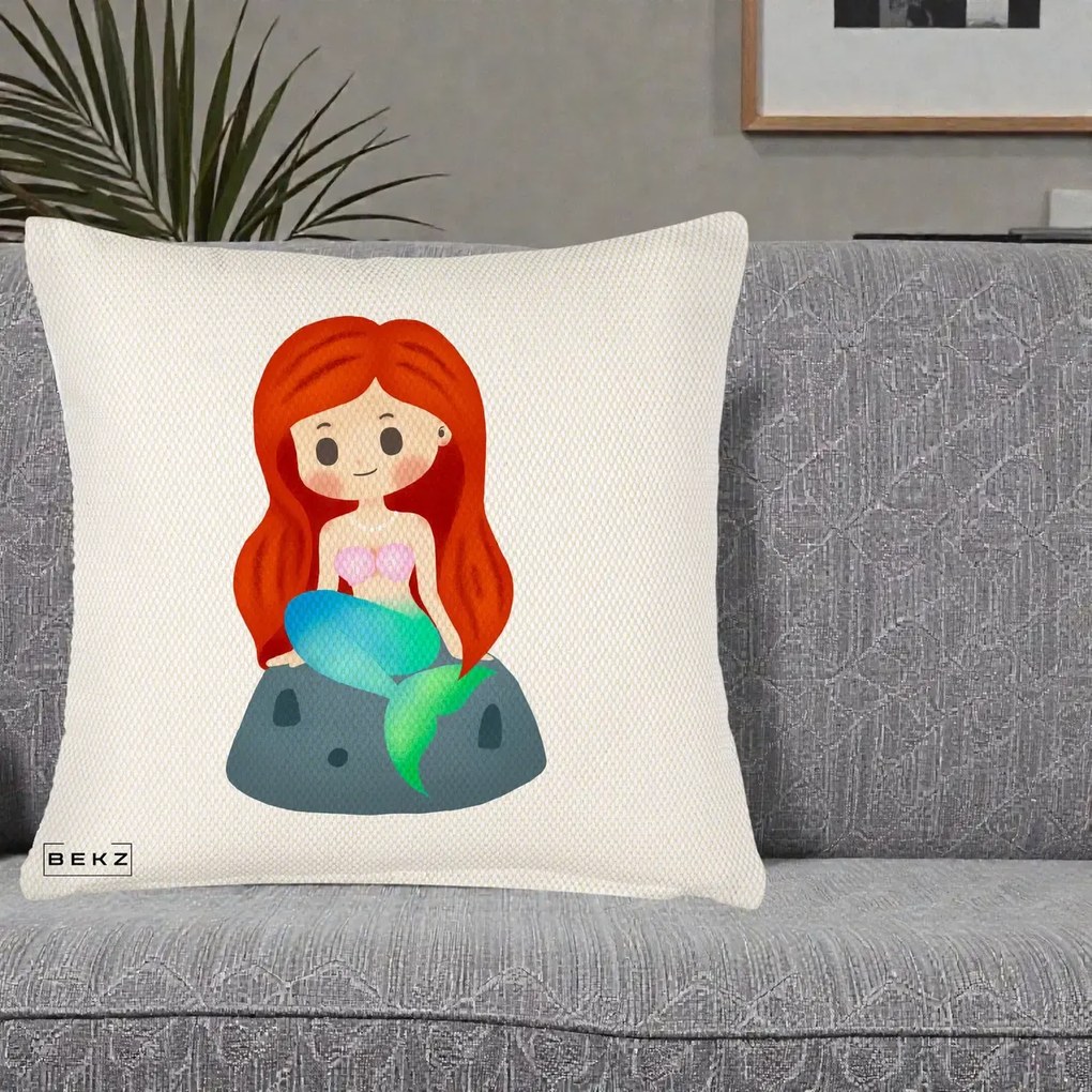 Perna Personalizata Sirena Kawaii Roscat, 40x40 cm, Crem Reliefat, Husa Detasabila, Perna Inclusa, BEKZ®