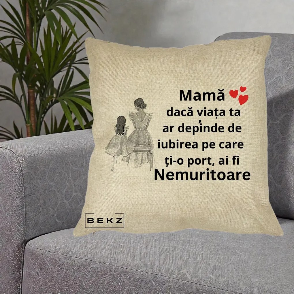Cadou pentru Mama - Perna Personalizata Mama Nemuritoare Line Art, 40x40 cm, Crem, Husa Detasabila, Perna Inclusa, BEKZ®