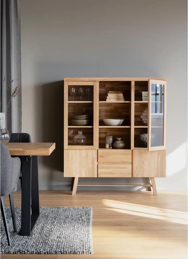 Vitrină în culoare naturală din lemn masiv de stejar 130x150 cm Brooklyn - Rowico