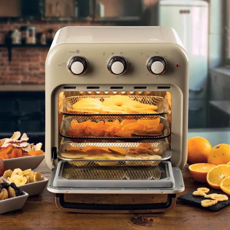 Friteuza cuptor cu aer cald Ariete VINTAGE 4632/03, 1400W, 16 L, Pana la 230°C, Timer, Cos rotativ, Alb/Bej