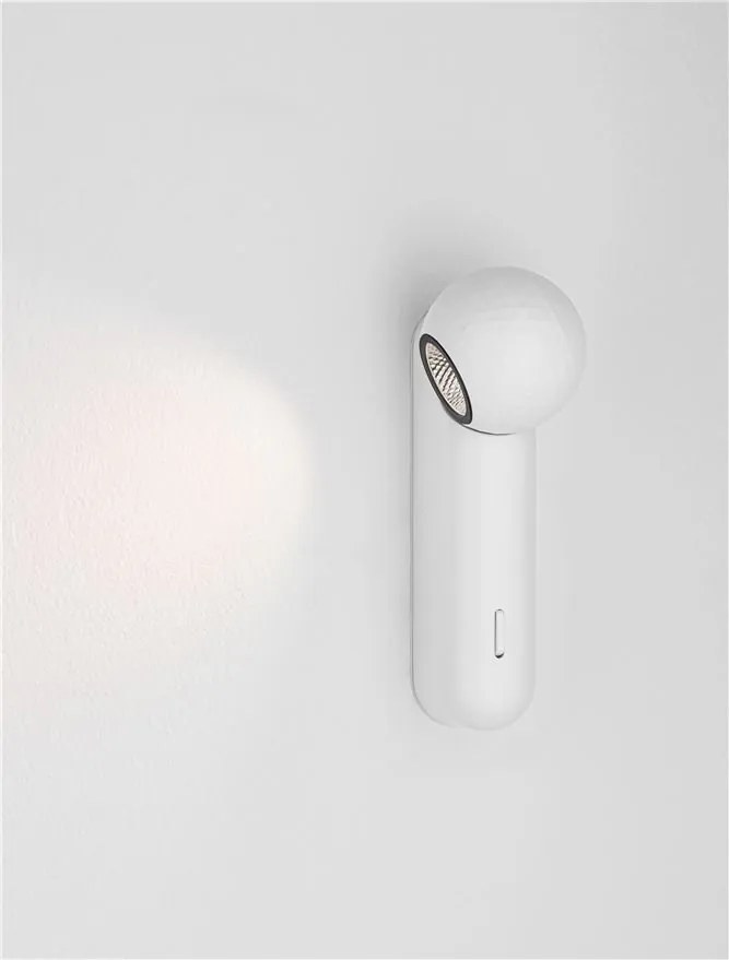 Aplica cu spot LED stil minimalist 3000K NOTIC alb