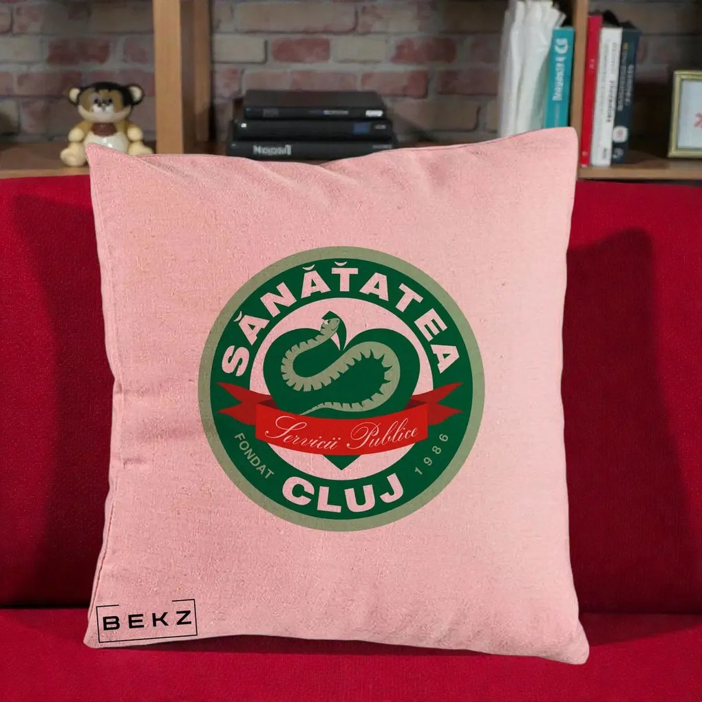 Perna Personalizata Sanatatea Cluj Servicii Publice 1986, 40x40 cm, Roz, Husa Detasabila, Perna Inclusa, BEKZ®