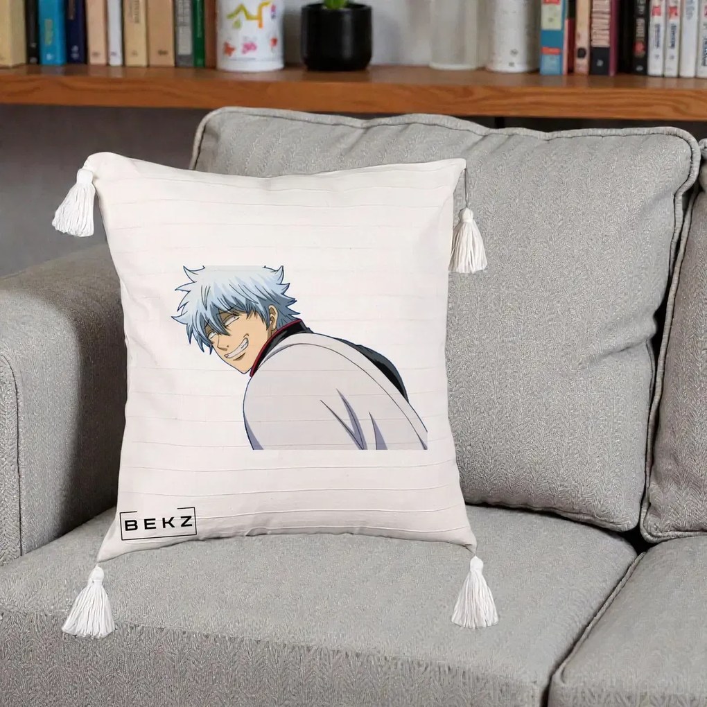 Perna Personalizata Gintama Gintoki Portret cu Zambet, 40x40 cm, Bej cu Franjuri, Husa Detasabila, Perna Inclusa, BEKZ®