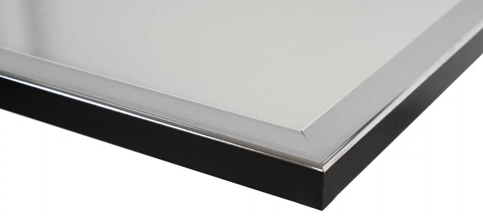 Oglinda dreptunghiulara cu rama din polistiren neagra/argintie Cliff, 68cm (L) x 48cm (L) x 1.6cm (H)