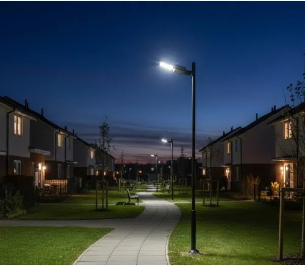 Lampă stradală LED Sol STREET cu senzor, 20W/7,4V, 3000/4000/6000K, IP65, 5400 mAh