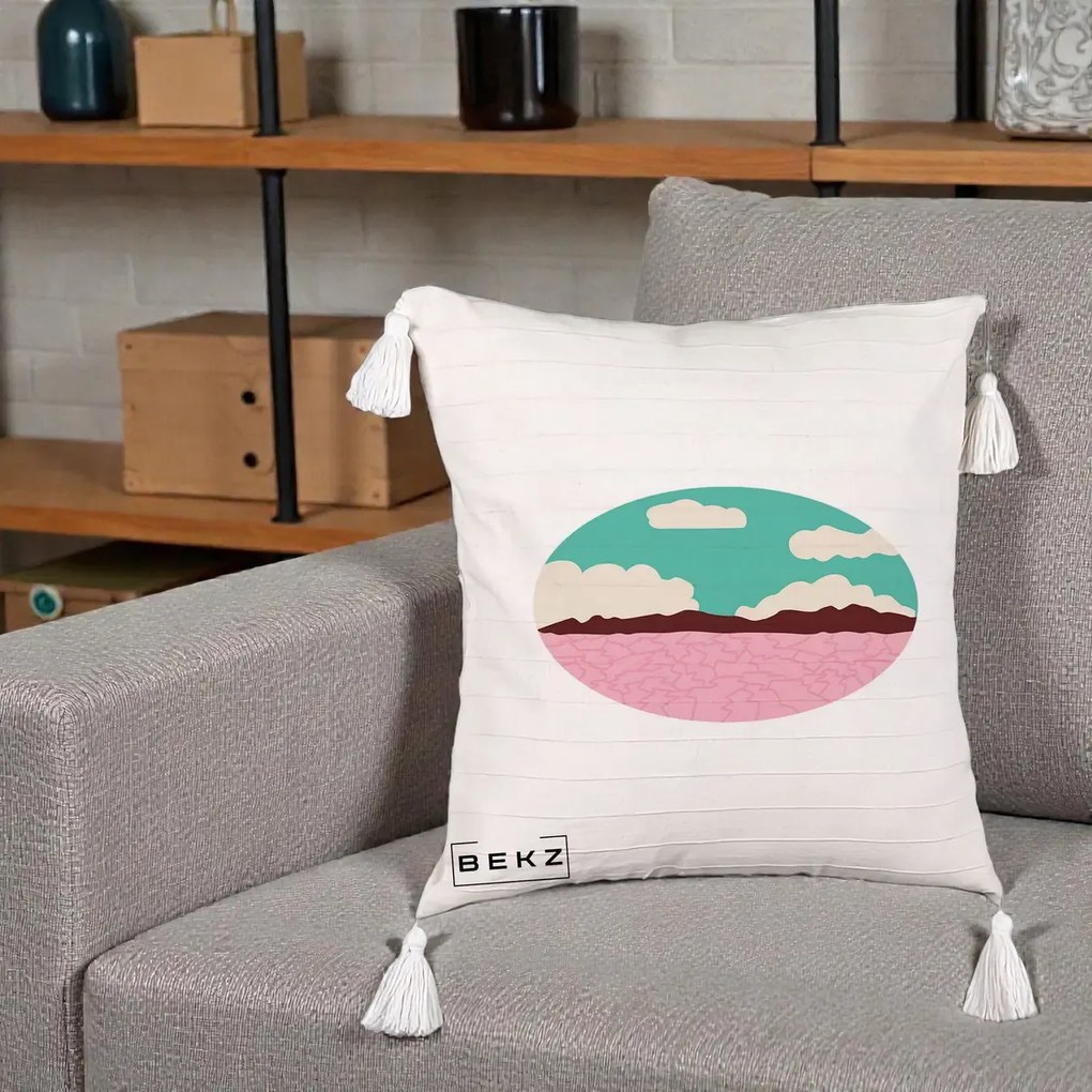 Perna Decorativa Peisaj Desert Oval Pastel, 40x40 cm, Bej cu Franjuri, Husa Detasabila, Perna Inclusa, BEKZ®