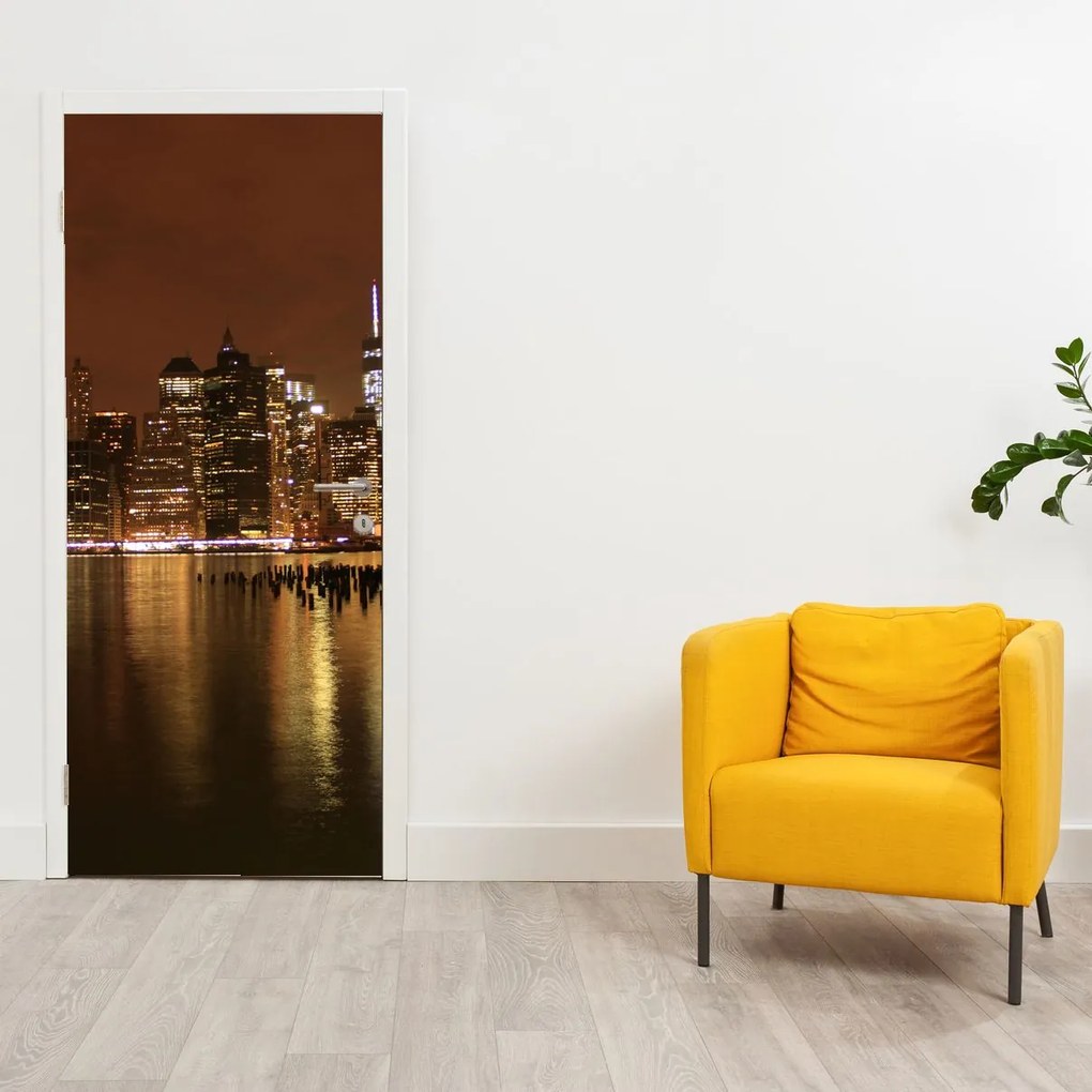 Fototapet pentru ușă - Oraș noaptea (95x205cm)