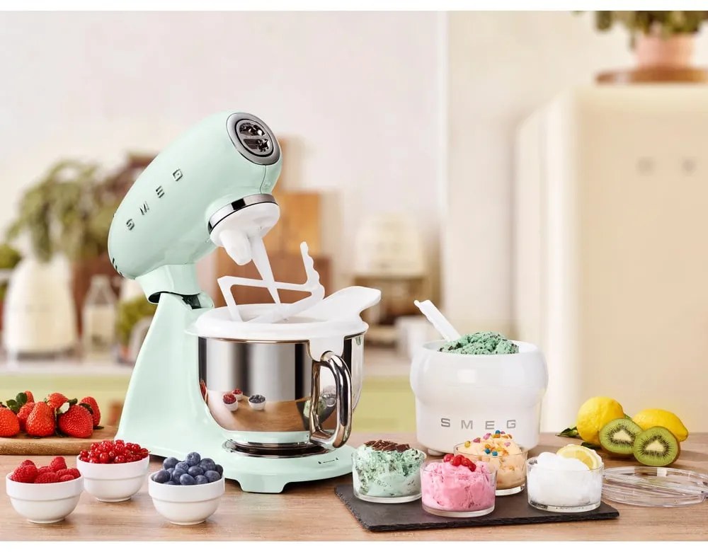 Robot de bucătărie verde deschis Retro Style – SMEG