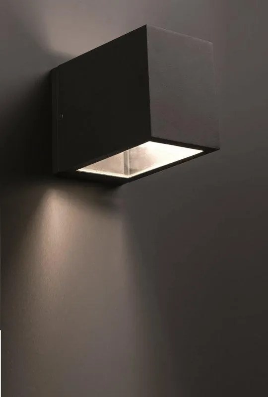 Aplica de perete exterior IP54 Lacre 70802