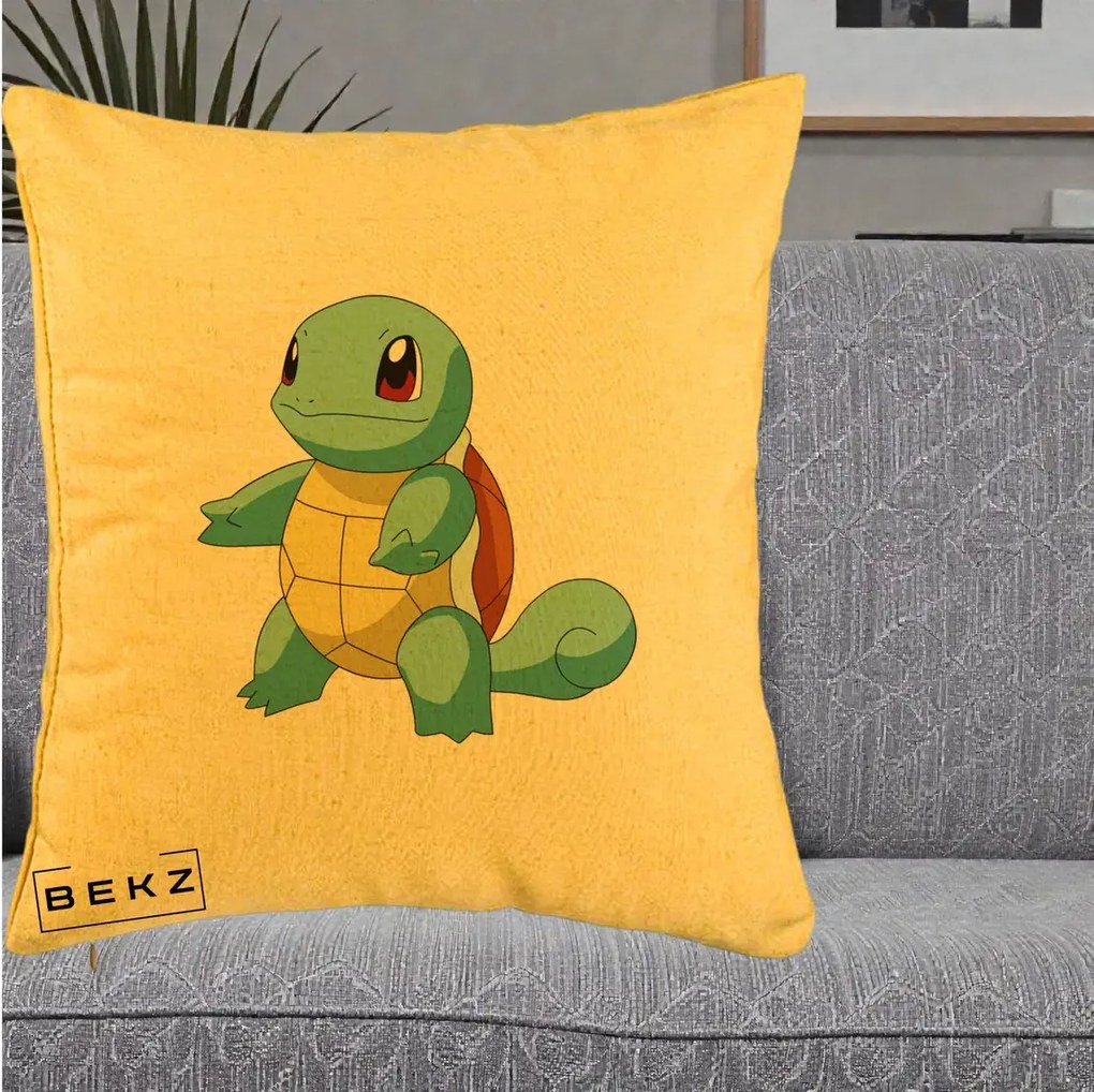 Perna Personalizata Squirtle Pokemon, 40x40 cm, Galben, Husa Detasabila, Perna Inclusa, BEKZ®