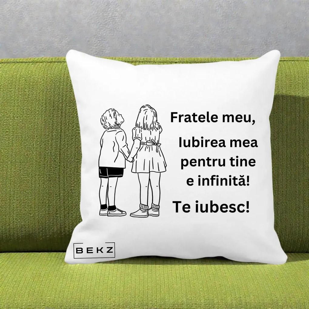Cadou pentru Frate - Perna Personalizata Fratele Meu Te Iubesc Copii Tinand Maini Line Art, 40x40 cm, Alba Mata, Husa Detasabila, Perna Inclusa, BEKZ®