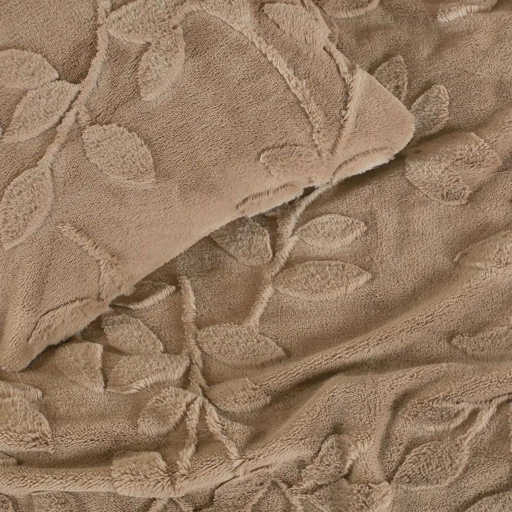 Goldea pătură din microfibră de lux - frunze maro 150 x 200 cm
