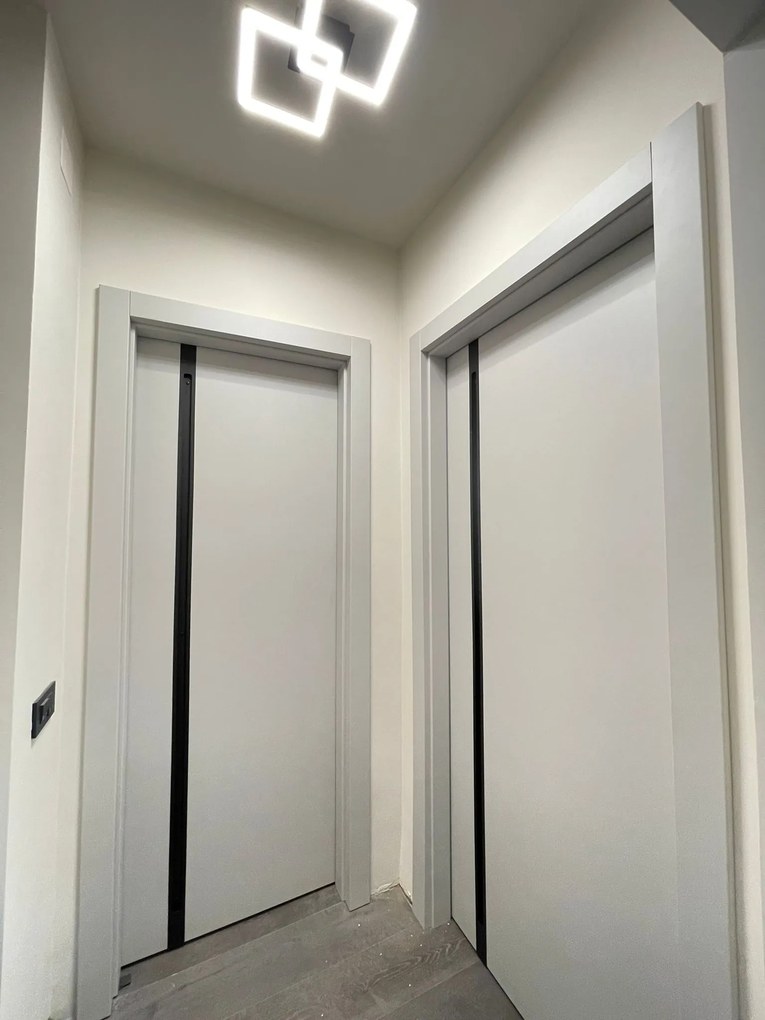 USA PLINA cu toc reglabil, UNICAT, finisaj PREMIUM rezistent la zgarieturi, model PLATINUM PREMIUM
