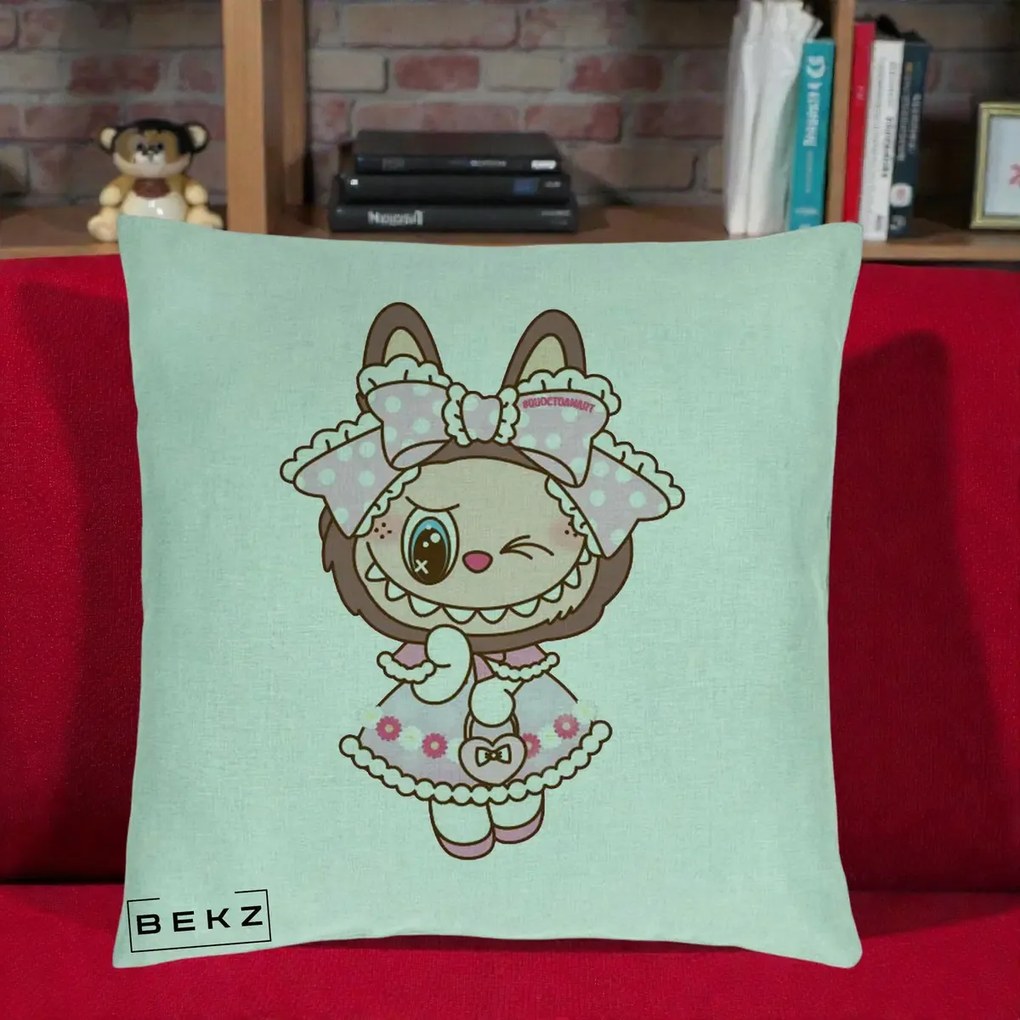Perna Personalizata Labubu Lolita Roz cu Dantela, 40x40 cm, Verde Menta, Husa Detasabila, Perna Inclusa, BEKZ®