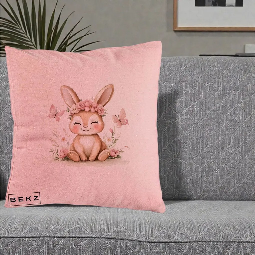 Perna Decorativa Iepuras cu Coronita Florala Roz, 40x40 cm, Roz, Husa Detasabila, Perna Inclusa, BEKZ®