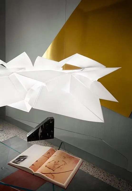 Lustra LED design Art Deco realizata manual Cordoba