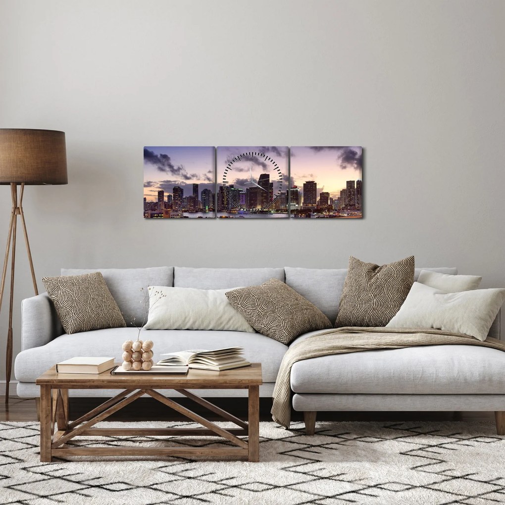Tablou cu - metropolă cu zgârăie nori (cu ceas) (90x30 cm)