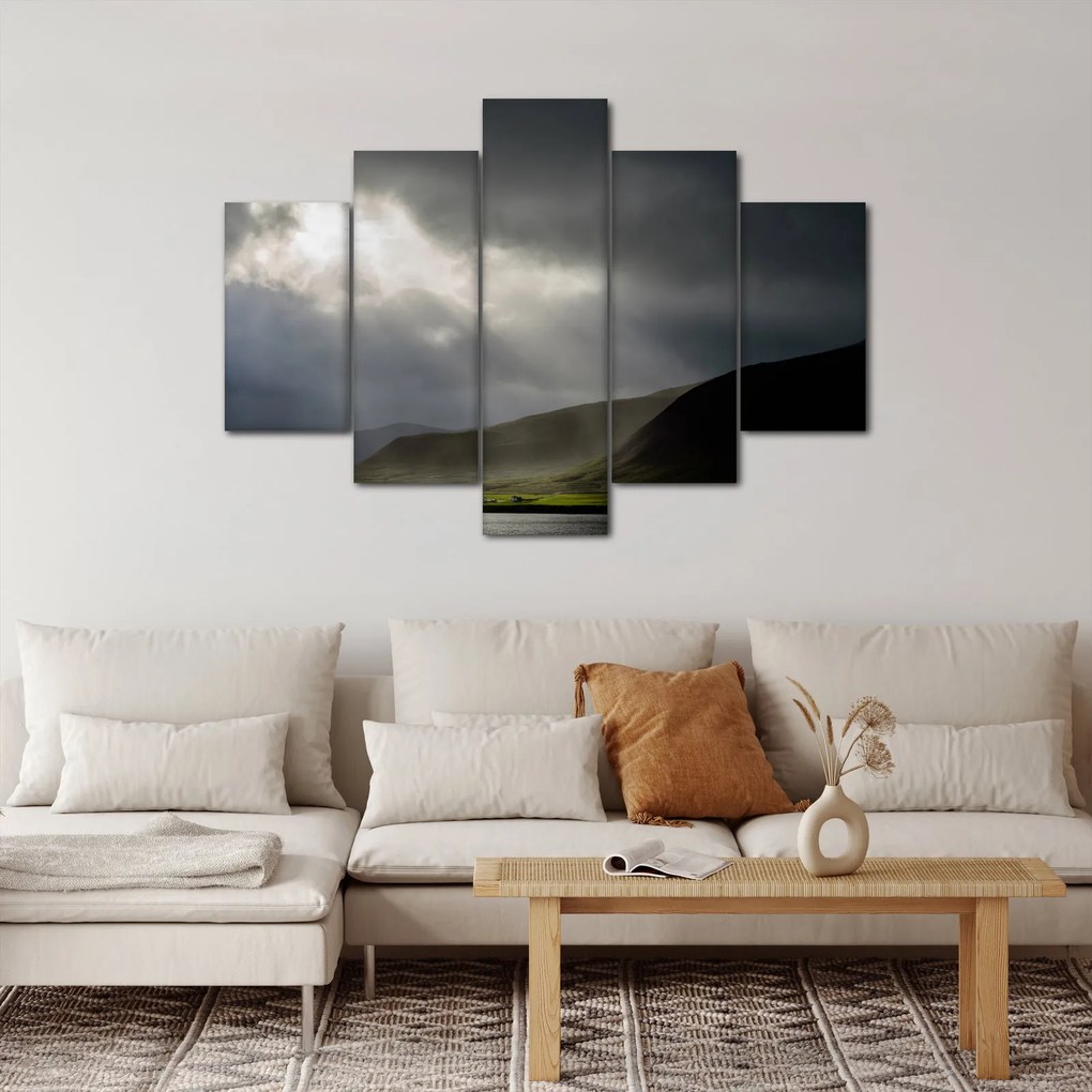 Tablou cu furtuna în apropiere (150x105 cm)