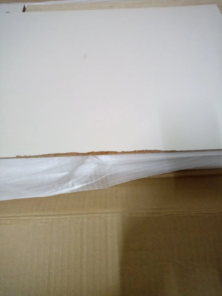 OFERTA Comodă TV FROST 120x40 cm alb, decor stejar alpin II. calitate