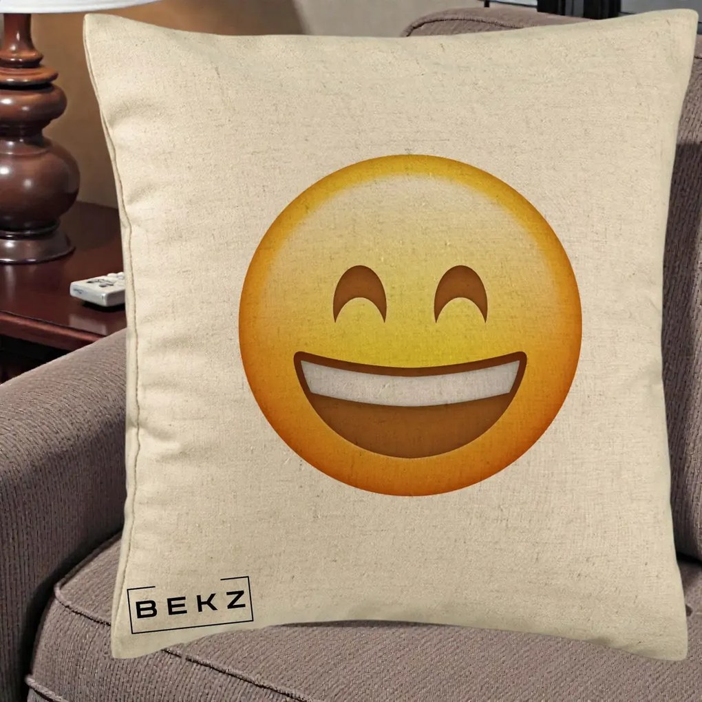 Perna Decorativa Emoji Zambet Mare, 40x40 cm, Bej, Husa Detasabila, Perna Inclusa, BEKZ®