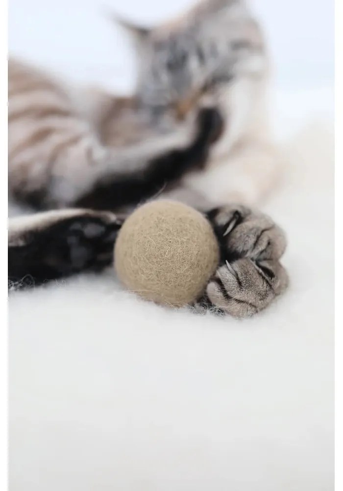 Set de jucării pentru pisici 3 buc. Globo Nougat – MiaCara