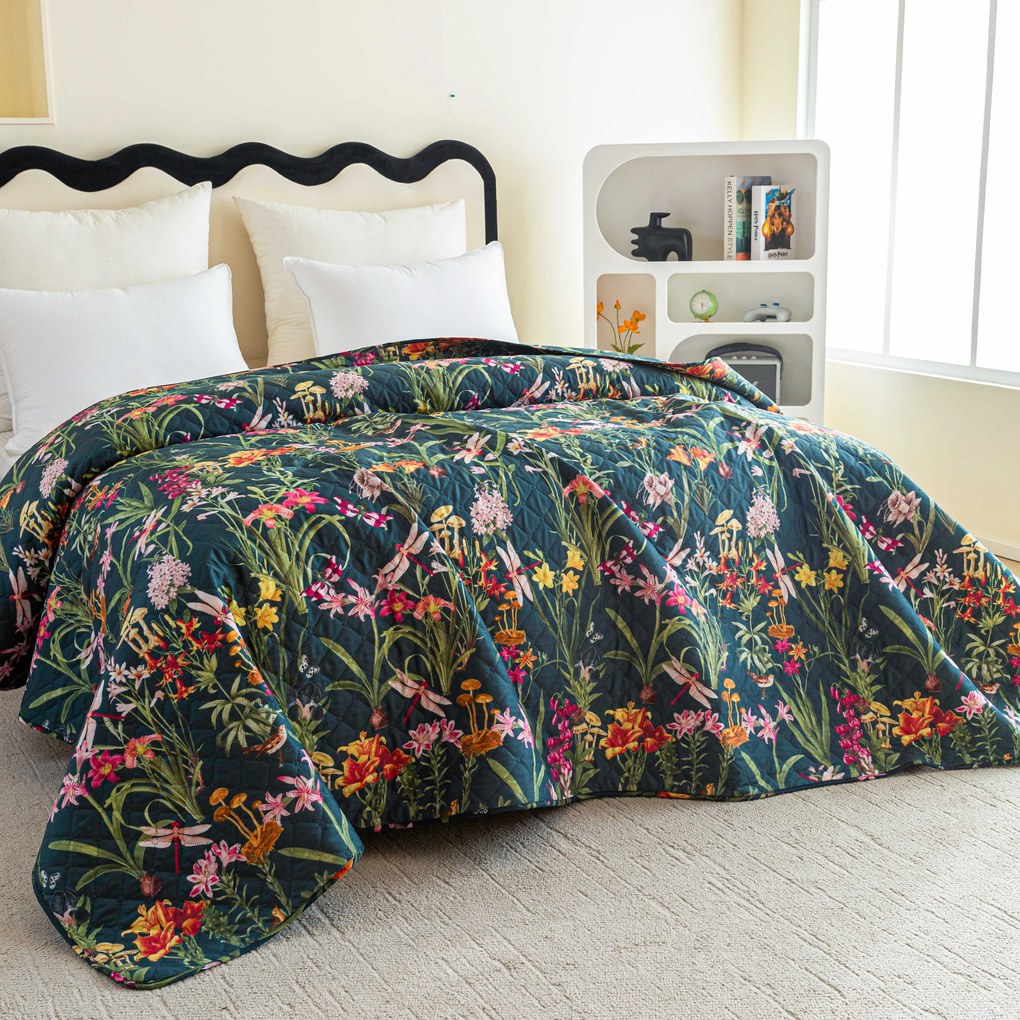 Cuvertura de pat MYSTIC GARDEN verde inchis Dimensiune: 220 x 240 cm