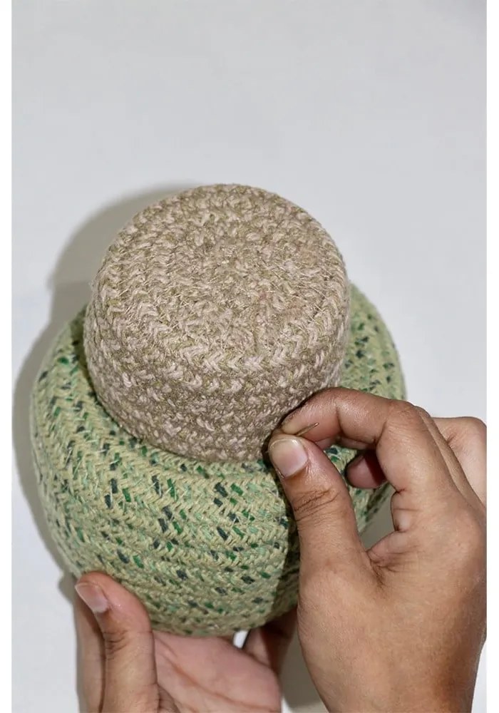 Coș de jucării pentru copii verde din material textil ø 25x36 cm Big Tree – Lorena Canals