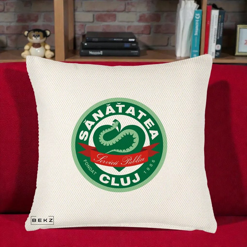 Perna Personalizata Sanatatea Cluj Servicii Publice 1986, 40x40 cm, Crem Reliefat, Husa Detasabila, Perna Inclusa, BEKZ®