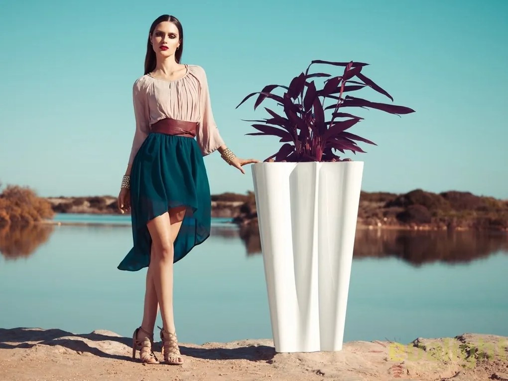 Ghiveci de flori / Jardiniera plante design decorativ modern pentru amenajari interioare si exterioare, BYE-BYE PLANTER 58003R Vondom