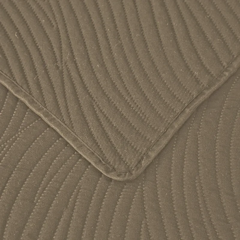 Cuvertură de pat cu model CADIZO verde măsline Dimensiuni: 200 x 220 cm