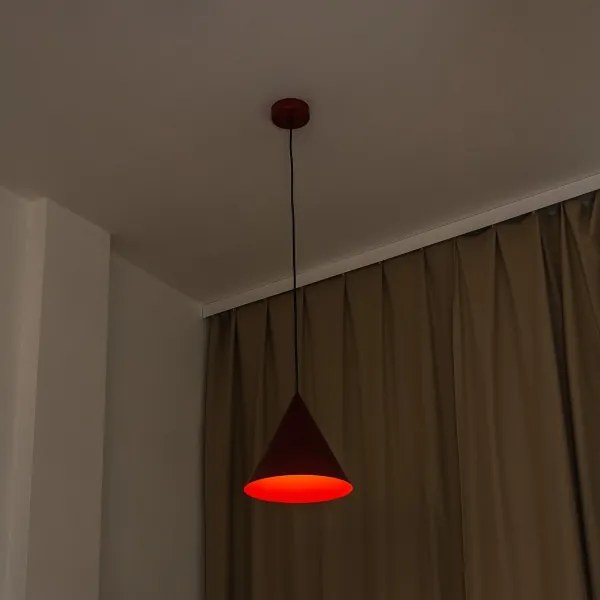 Lampă suspendată pe cablu ETNA II, 1xE27/15W/230V, Ø 25 cm, roșu