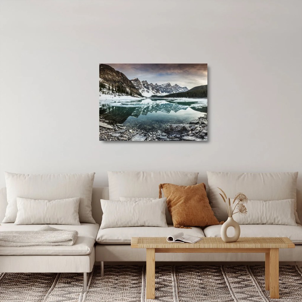 Tablou pe sticlă - lacul iarna (70x50 cm)