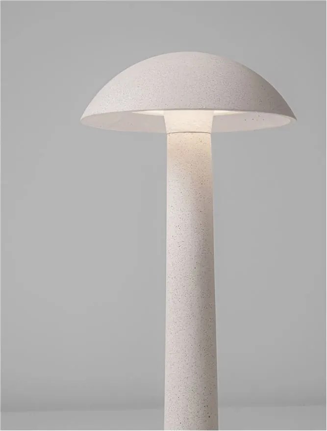 Stalp LED din ciment alb pentru exterior IP65 Tura H-55cm