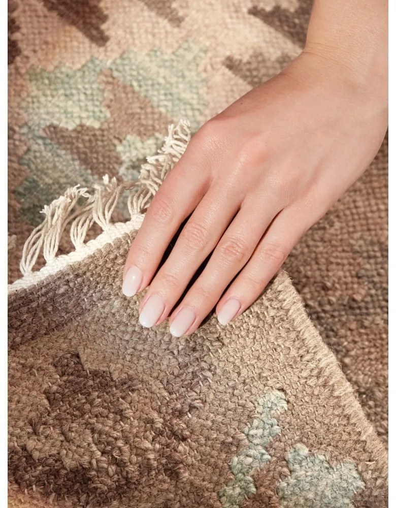 Covor tip traversă albastru deschis-bej reversibil, țesut manual din lână 60x190 cm Kamal Dune – Nouristan