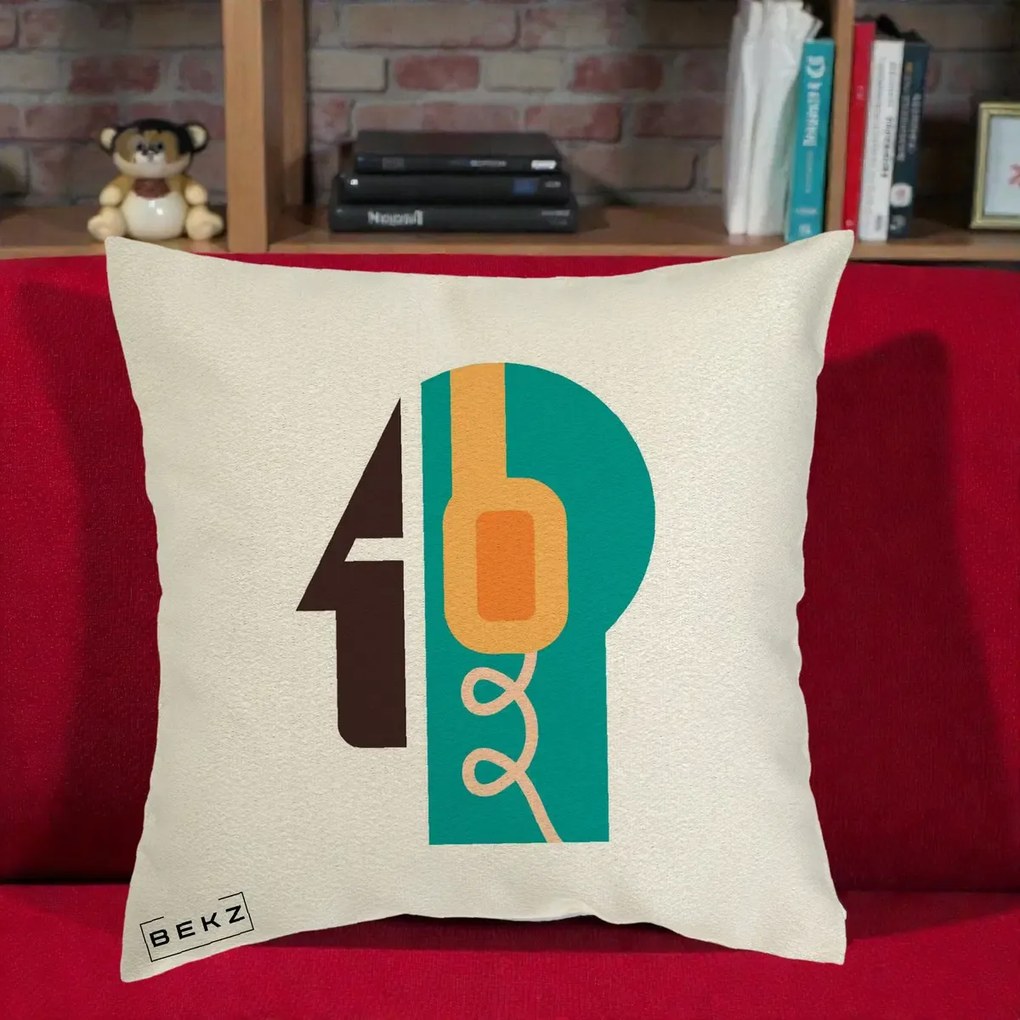 Perna Personalizata Retro Casti Muzicale, 40x40 cm, Ecru, Husa Detasabila, Perna Inclusa, BEKZ®