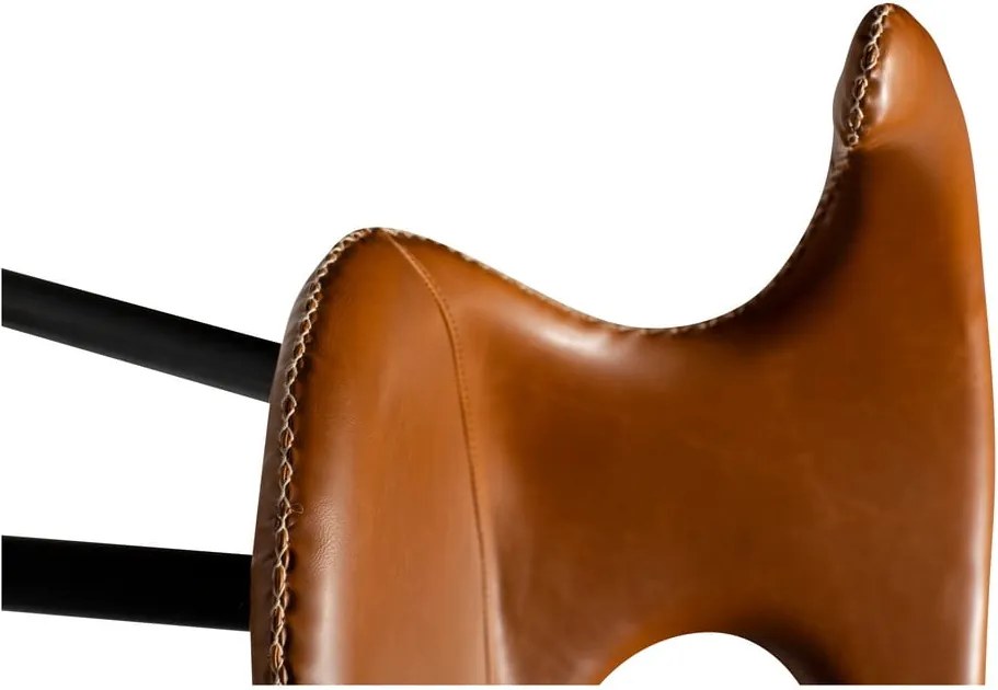 Scaun bar din piele artificială DAN–FORM Denmark Flair, maro coniac, înălțime 90 cm