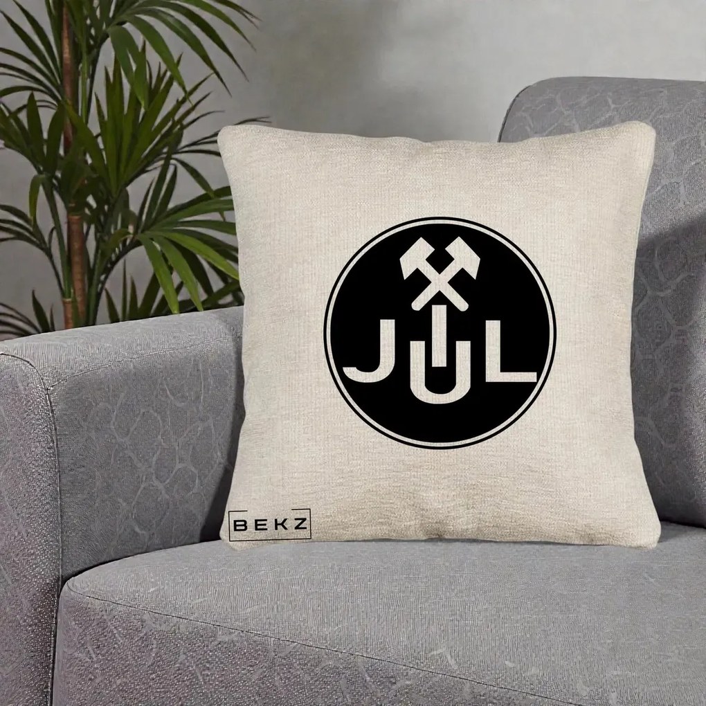 Perna Personalizata JUL Jiul Lupeni Fotbal, 40x40 cm, Bej Canapea, Husa Detasabila, Perna Inclusa, BEKZ®