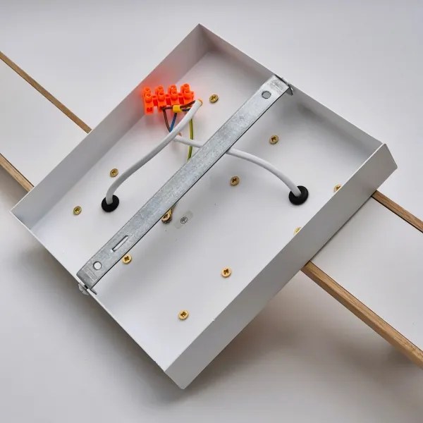 Lustră pe cablu CORTINA 4xE27/15W/230V alb/stejar