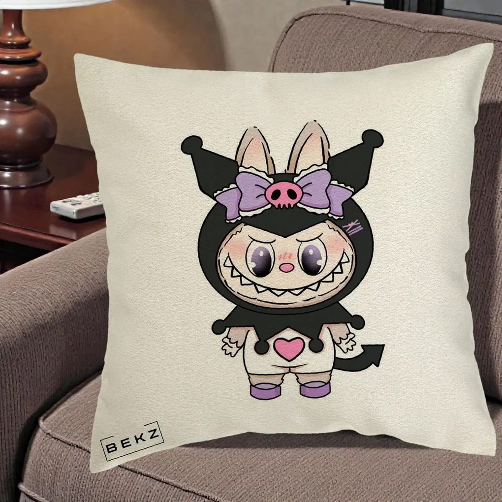 Perna Personalizata Labubu x Kuromi, 40x40 cm, Ecru, Husa Detasabila, Perna Inclusa, BEKZ®